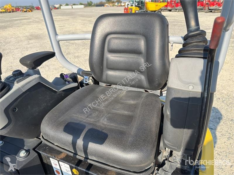 Екскаватор Wacker Neuson E