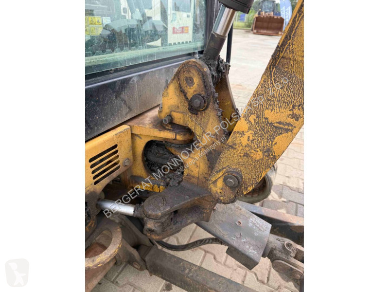 Escavadora Caterpillar