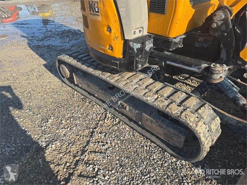 Escavadora Yanmar ViO33UCR Mini Excavator