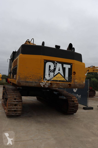 جرافة Caterpillar