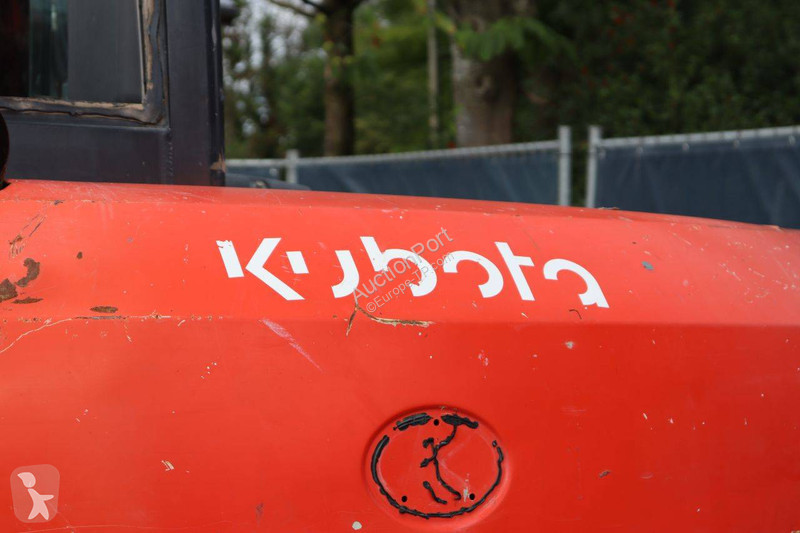 Excavadora Kubota KX080-4