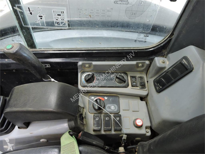 جرافة Kubota U48-4
