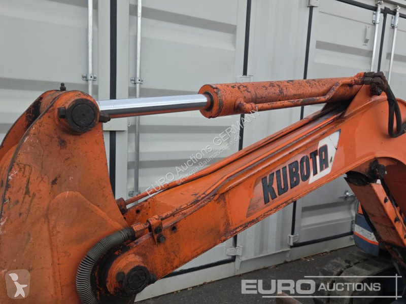 Pelle Kubota KH-026