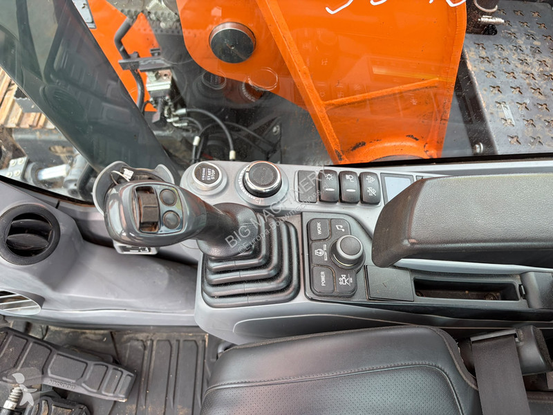 Skovel Doosan 7