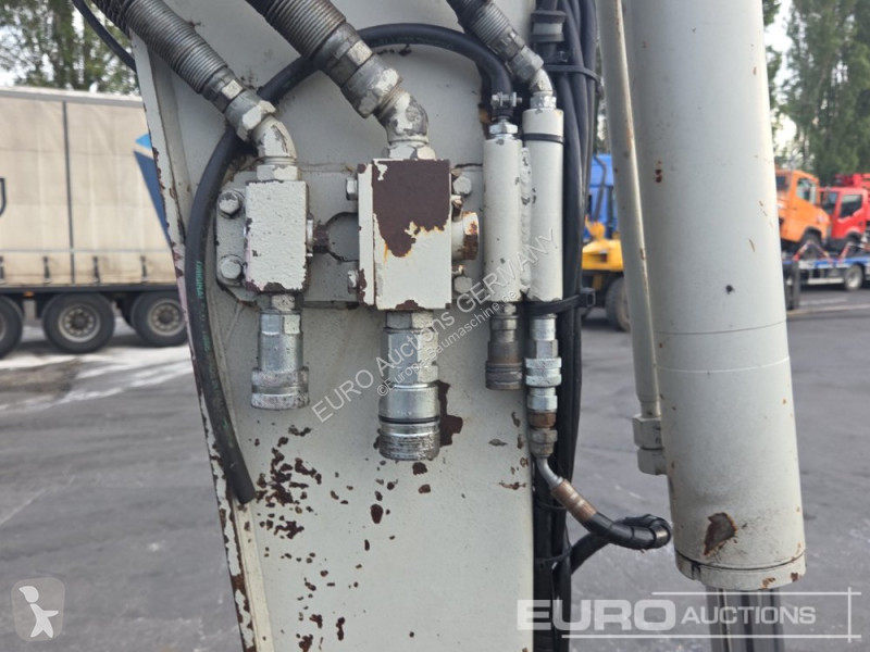 Skovel Takeuchi