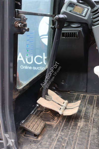 Skovel Yanmar ViO27-6