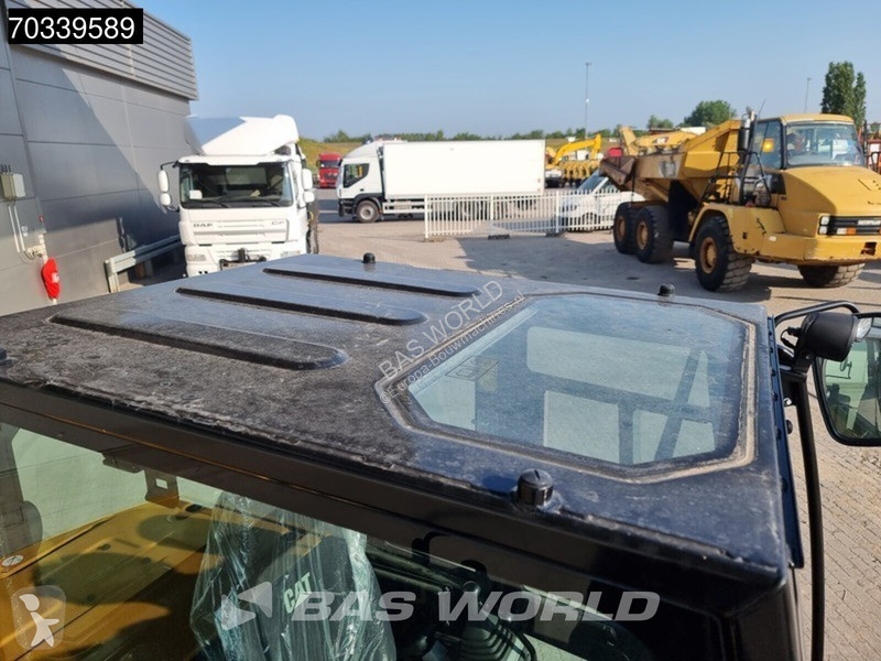 Экскаватор Caterpillar .5 NEW UNUSED - HAMMER LINE