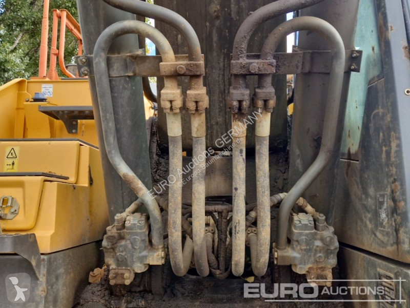 Pelle Volvo EC380EL
