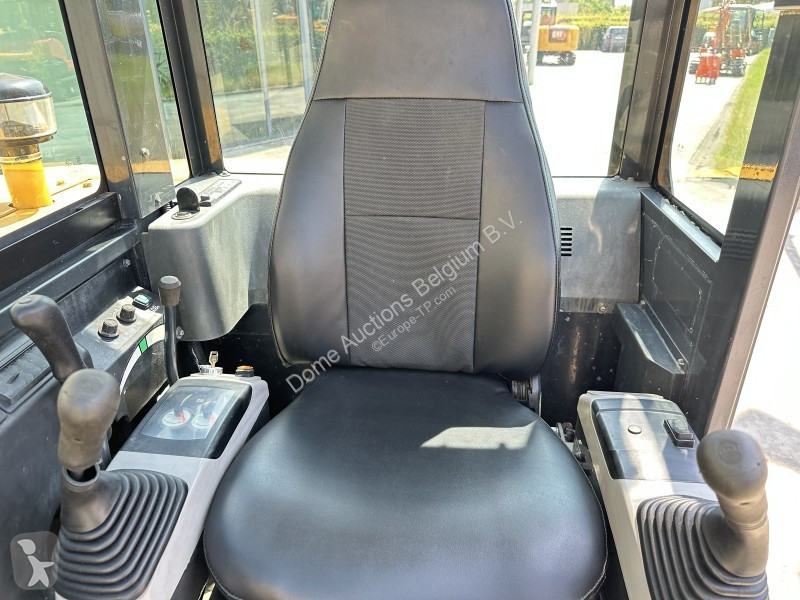 Pelle Komatsu 7