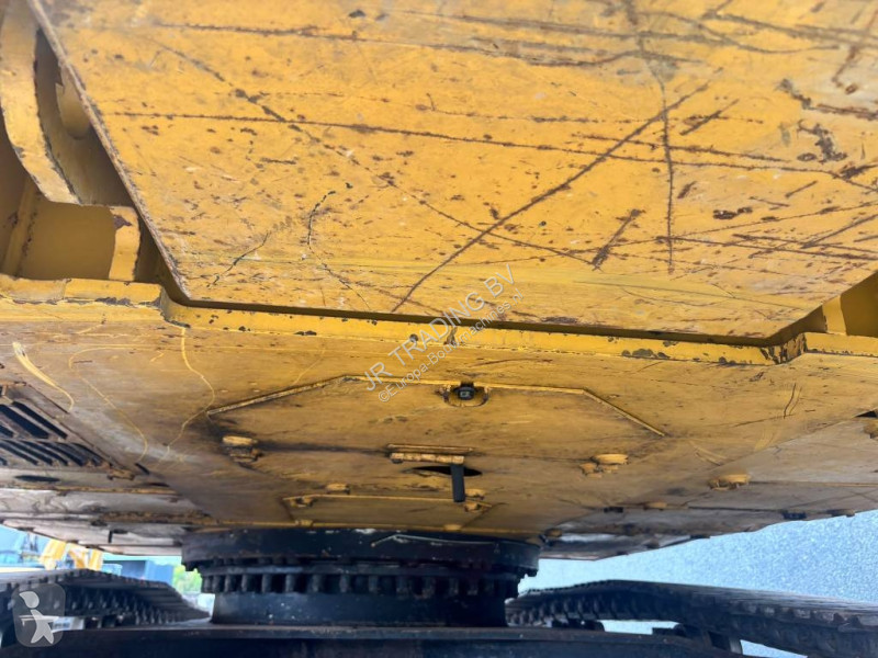 Pelle Caterpillar 330 F L N OQ 80