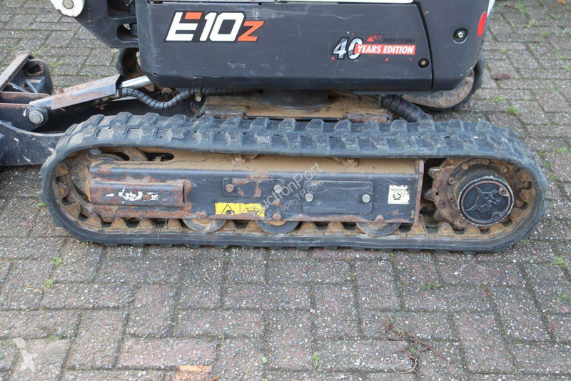 Pelle Bobcat Z