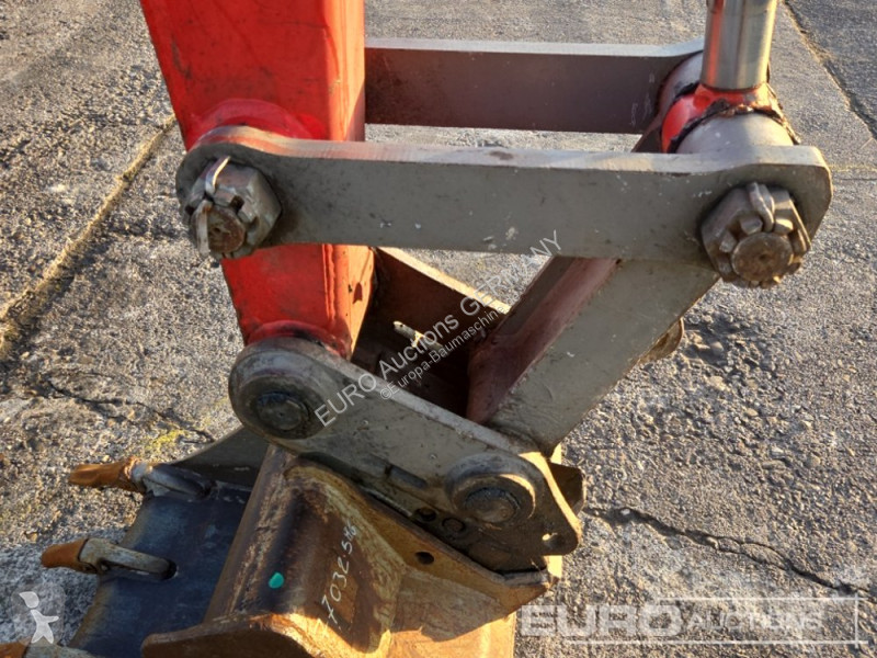 جرافة Wacker Neuson 2