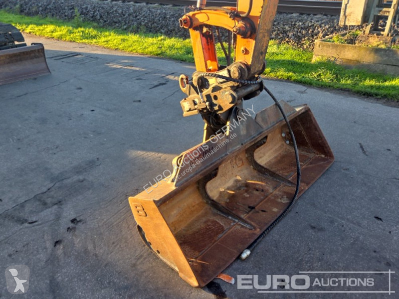 Багер Komatsu