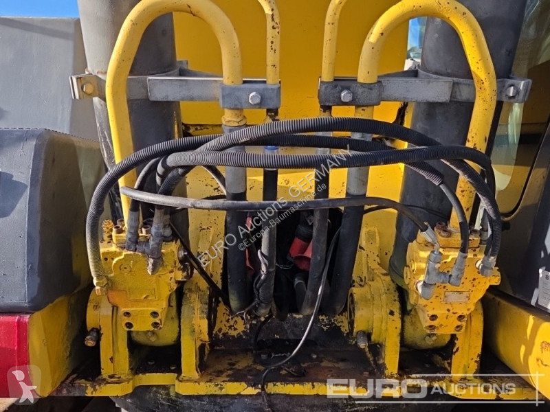 Excavadora New Holland