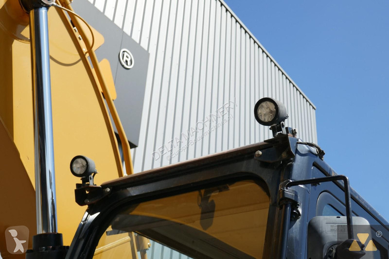 Graafmachine Caterpillar 320FL