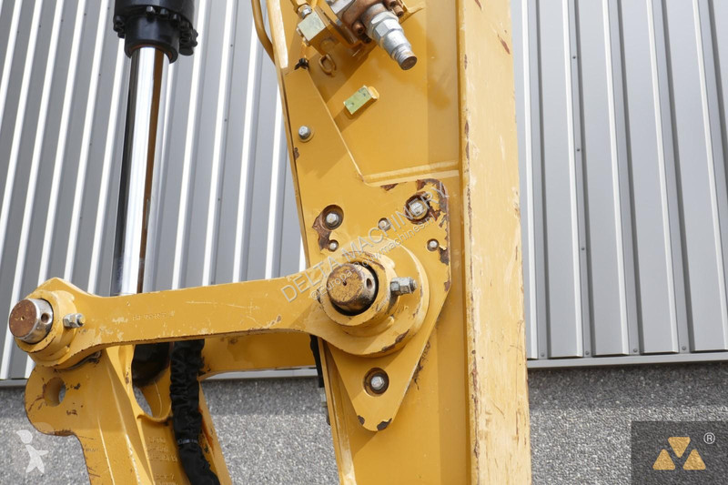 Escavatore Caterpillar