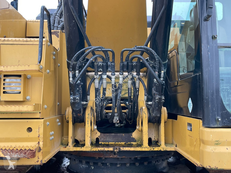 جرافة Caterpillar 335F LCR | German machine