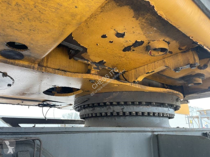 جرافة Liebherr A 944 C HD