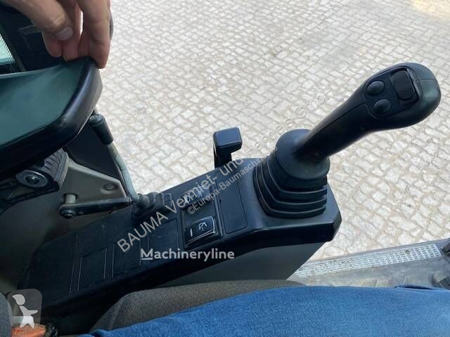 Escavatore Volvo ECR 235 E L MIETE / RENTAL...