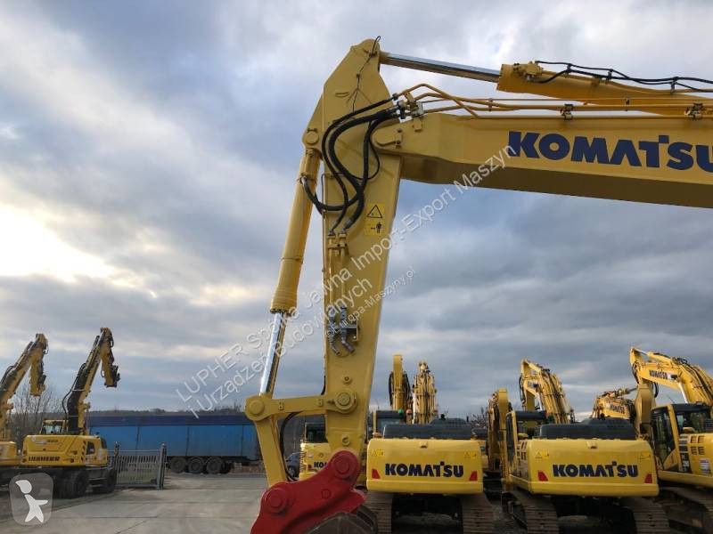 Excavator Komatsu PC490LC-11