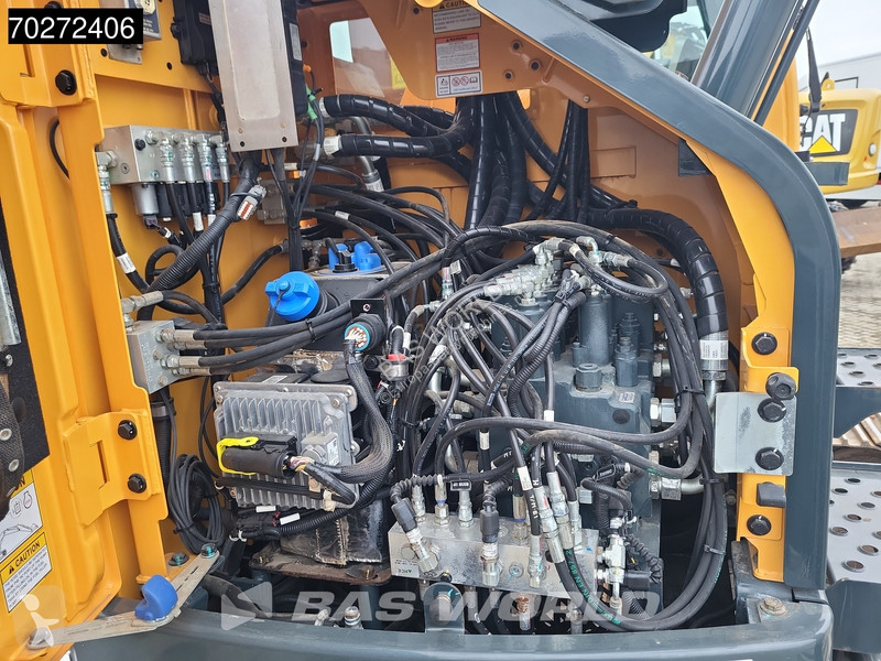 جرافة Hyundai HX145 LCR