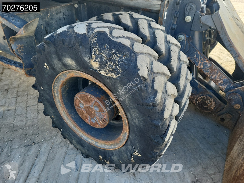 Escavatore Doosan -5 BLADE + OUTRIGGERS
