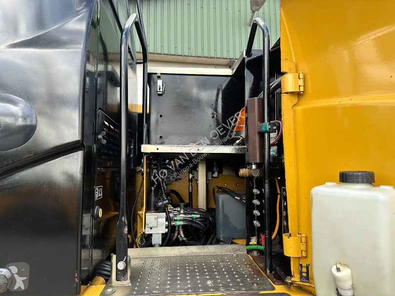 Escavatore Caterpillar D