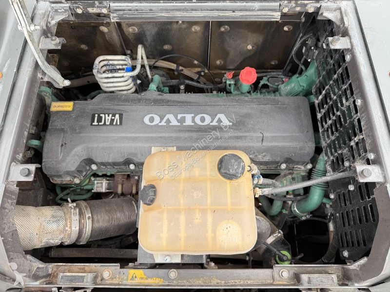 Graafmachine Volvo EC380EHR UHD - 24m / Hydr...