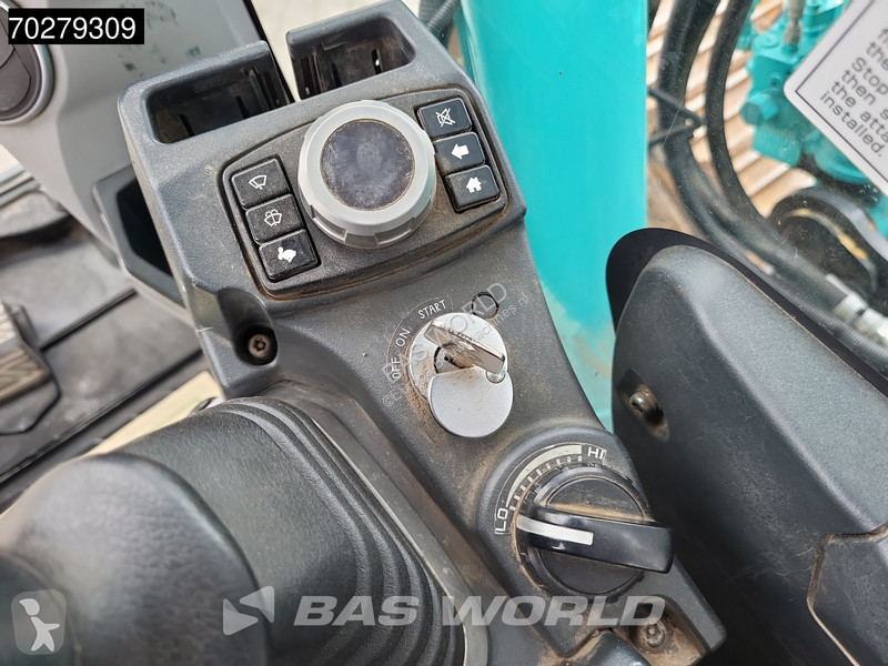 Escavadora Kobelco SK130 LC-11