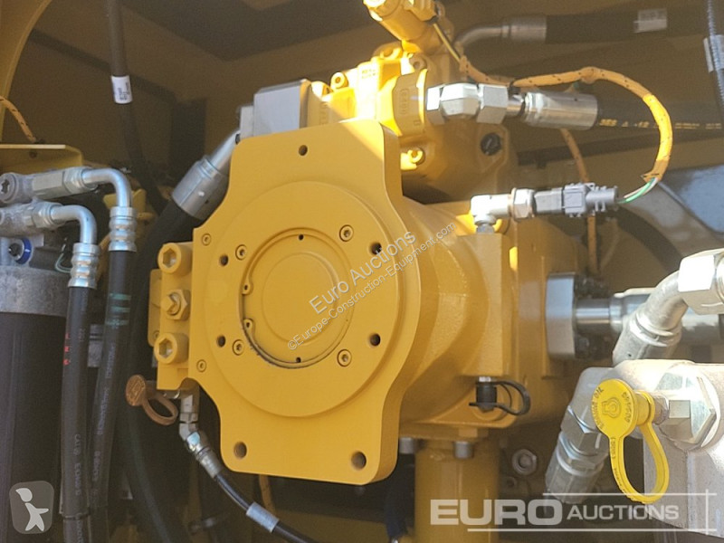 Graafmachine Caterpillar 352
