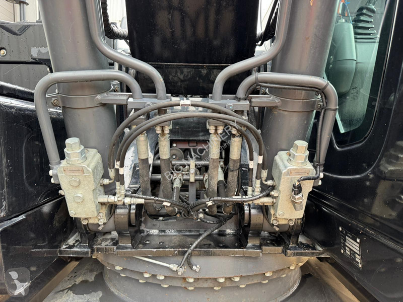جرافة Doosan -5