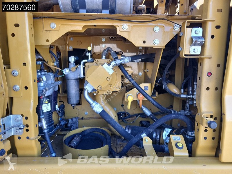 Excavator Caterpillar -07C