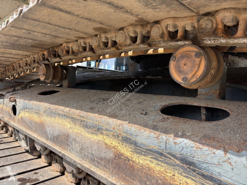 Lopatový nakládač Volvo 250 E - 250 EL