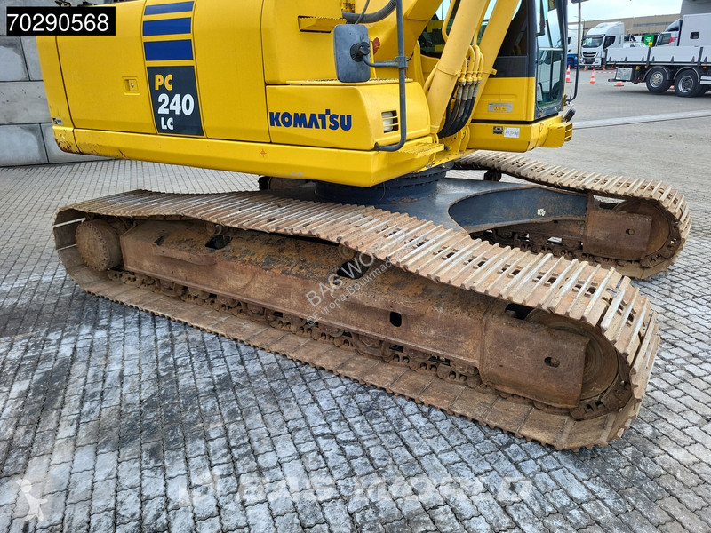 Excavator Komatsu PC240 LC-10