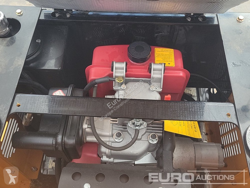 Escavadora JPC HT12