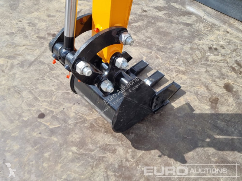 Escavadora JPC HT12