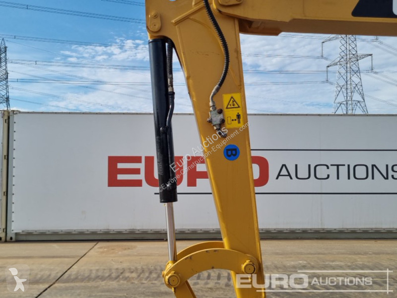 Graafmachine Caterpillar 305.5E2