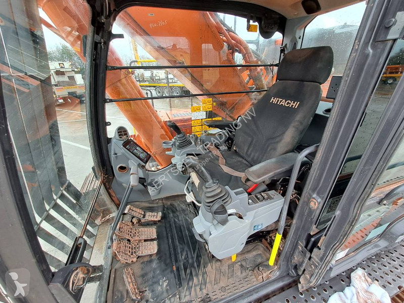 Excavator Hitachi ZX 490 LC H-7