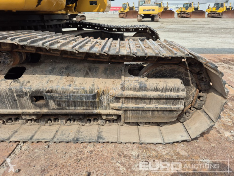 Excavator Caterpillar 3