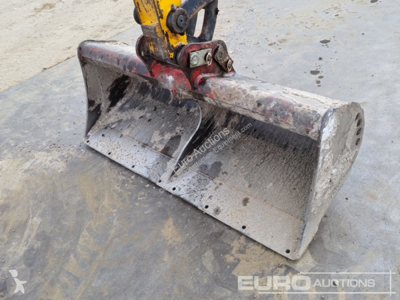 Escavatore JCB