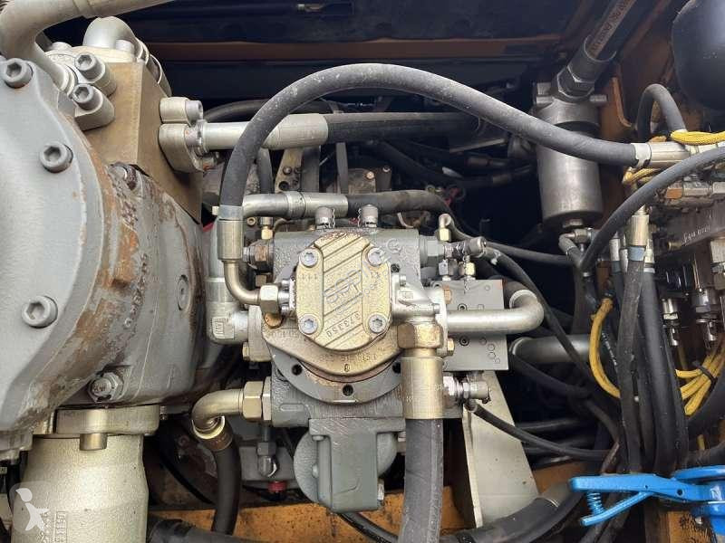 Escavadora Liebherr  R944C LC LITRONIC