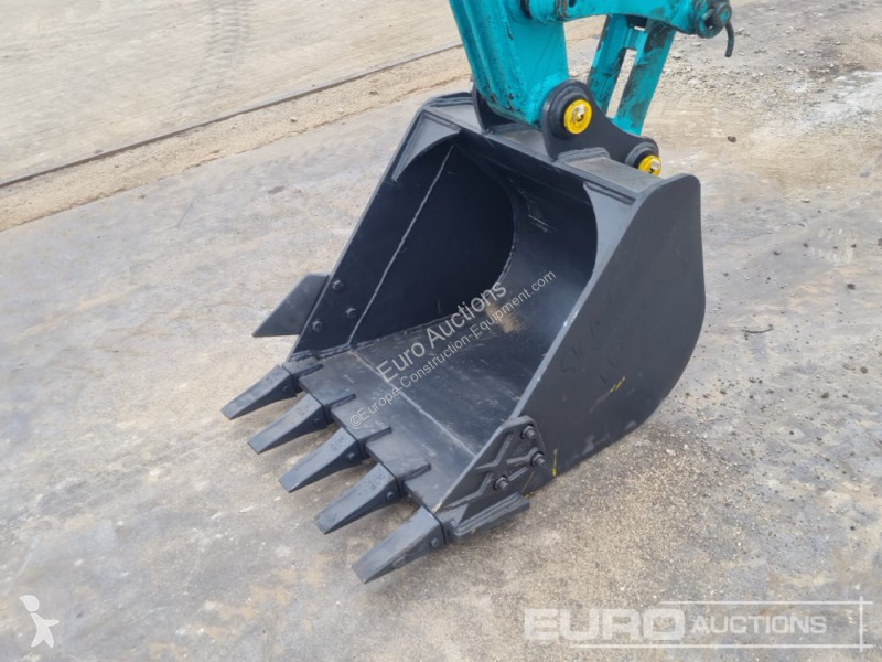 Escavadora Kobelco -C