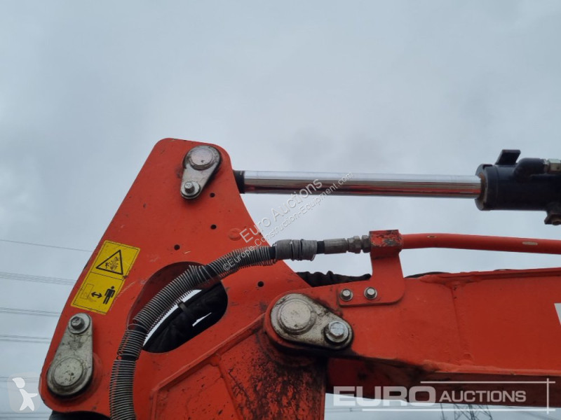 جرافة Kubota U48-4