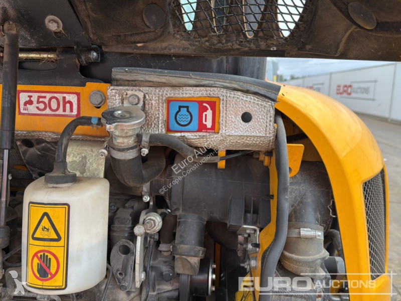 Excavator JCB L