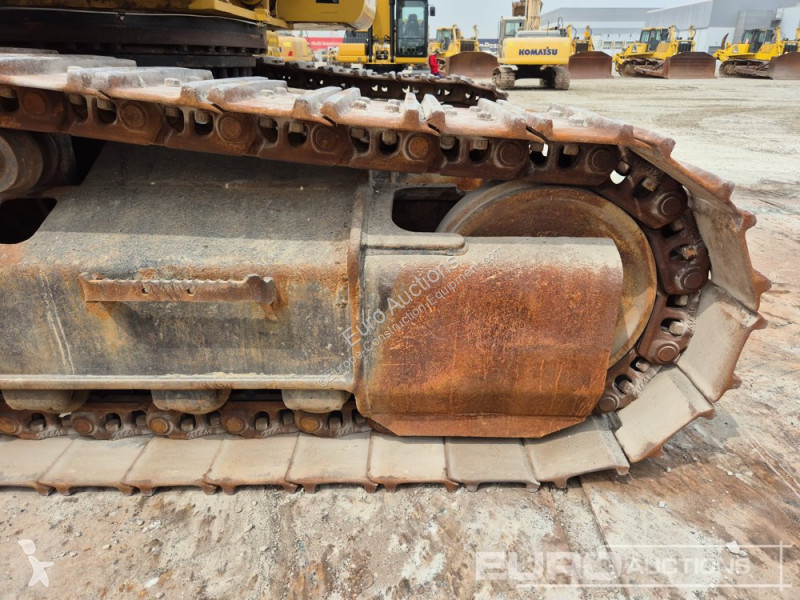 Escavatore Caterpillar 2