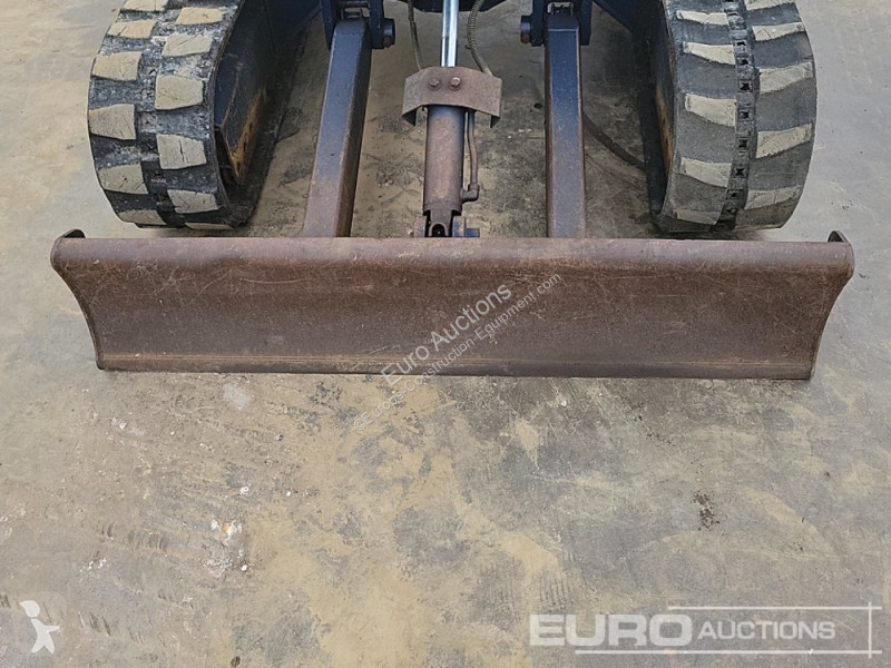 Escavatore Kubota K-020