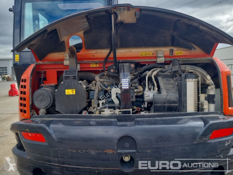 Escavadora Kubota KX080-4A2