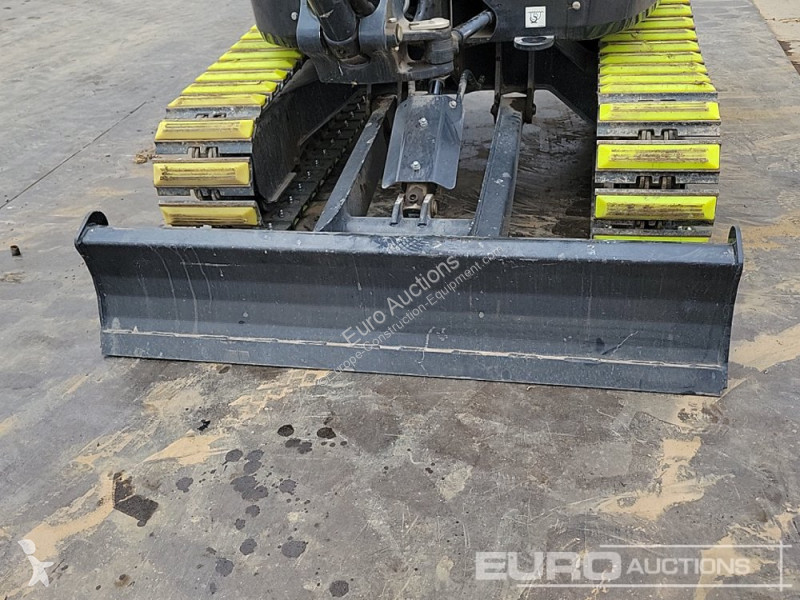 جرافة Bobcat E27Z