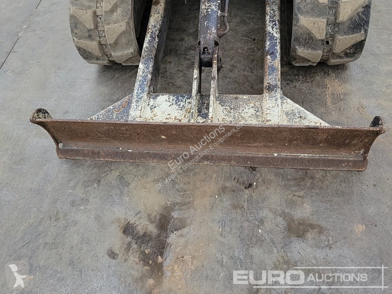 Lopatový nakládač Kubota KX015-4