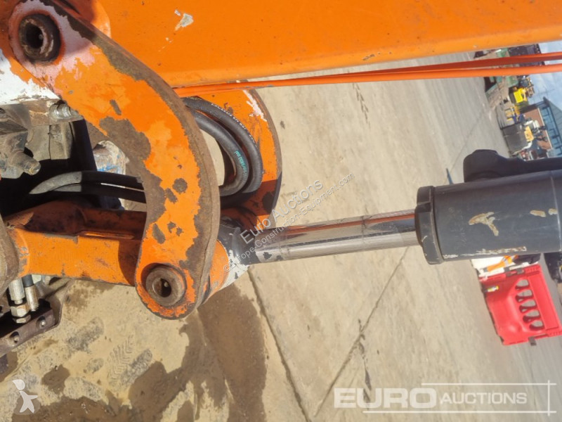 Escavatore Hitachi ZX26U-6 CLR